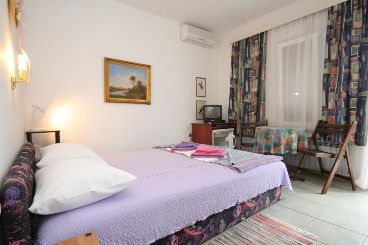 Double Room Mali Losinj 7953B Esterno foto
